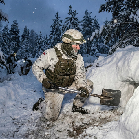 Wykorzystanie jam śnieżnych na współczesnym polu walki